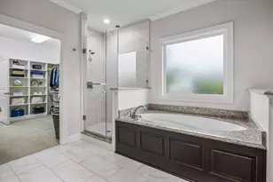 9668 Rockpoint Ct, Dallas, TX 75238 - Photo 27