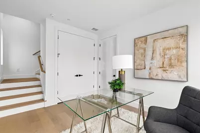 815 E 5th Avenue #209, Dallas, TX 75203 - Photo 5