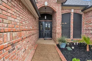 6205 Skylark Cir, North Richland Hills, TX 76180 - Photo 3