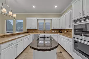 6205 Skylark Cir, North Richland Hills, TX 76180 - Photo 11