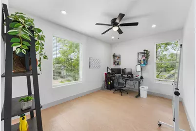 6715 Tyree Street, Dallas, TX 75209 - Photo 31