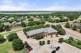 2647 Waterfront Dr, Grand Prairie, TX 75054 - Photo 39