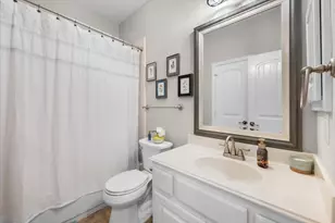 2647 Waterfront Dr, Grand Prairie, TX 75054 - Photo 27