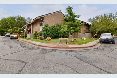 10764 Villager Road #D, Dallas, TX 75230 - Photo 9