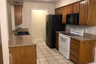 2832 Shady Brook Dr, Bedford, TX 76021 - Photo 5