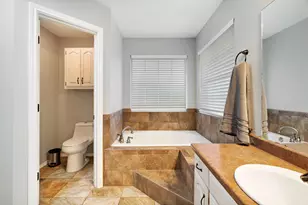 2735 Meadow Ln, Reno, TX 75462 - Photo 19