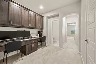 612 Courtyard Ln, Irving, TX 75039 - Photo 27