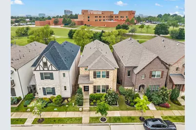 612 Courtyard Lane, Irving, TX 75039 - Photo 5