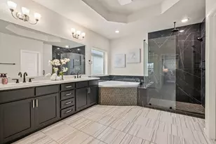 612 Courtyard Ln, Irving, TX 75039 - Photo 31