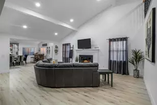 1510 Hillcrest Blvd, Little Elm, TX 75068 - Photo 5