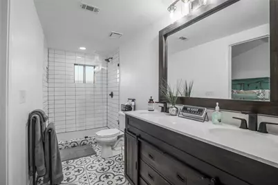 1510 Hillcrest Boulevard, Little Elm, TX 75068 - Photo 17