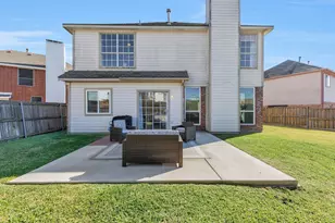2554 Melissa Ct, Carrollton, TX 75006 - Photo 31