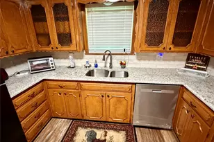 1005 Balboa St, Denison, TX 75020 - Photo 11