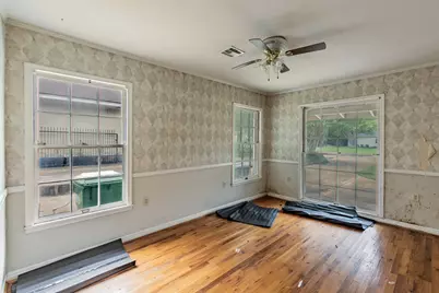 3606 Austin Avenue, Waco, TX 76710 - Photo 9