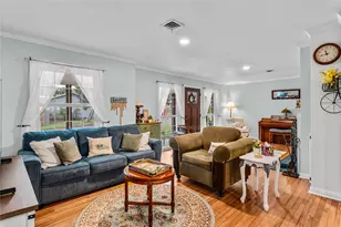 2200 Gregory Ln, Waco, TX 76708 - Photo 13