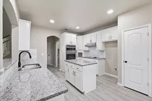 801 Coralberry Dr, McKinney, TX 75072 - Photo 11