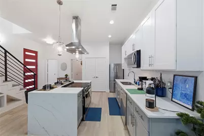 2406 Merlin Street, Dallas, TX 75215 - Photo 13
