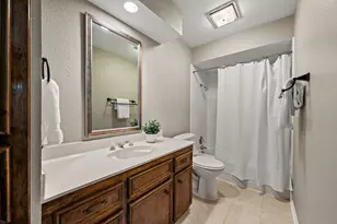 901 Shady Creek Ln, Bedford, TX 76021 - Photo 21