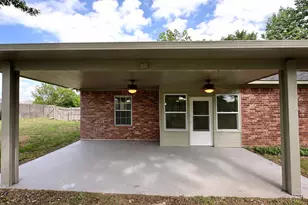 1930 Meadowview Ln, Athens, TX 75752 - Photo 17