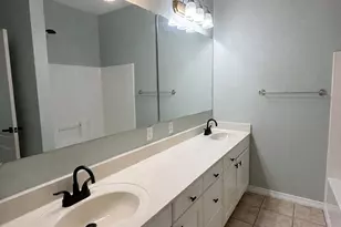 1930 Meadowview Ln, Athens, TX 75752 - Photo 13