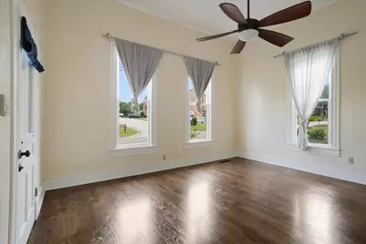 310 E 3rd St., Mt Pleasant, TX 75455 - Photo 7