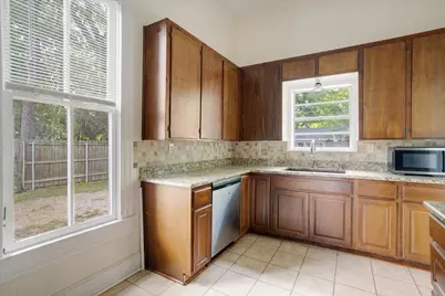 310 E 3rd St., Mt Pleasant, TX 75455 - Photo 13