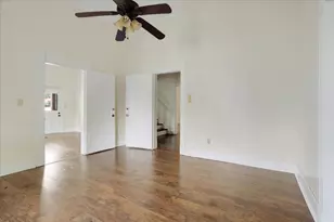 310 E 3rd St, Mt Pleasant, TX 75455 - Photo 17