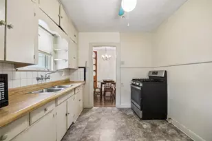 106 N Briscoe Blvd, Dallas, TX 75211 - Photo 11