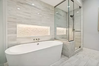 3130 N Harwood Street #905, Dallas, TX 75201 - Photo 21