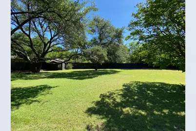 5270 Ponderosa Circle, Dallas, TX 75227 - Photo 3