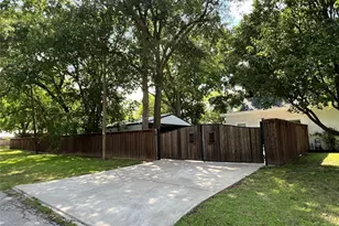 701 Johnson, Terrell, TX 75160 - Photo 23