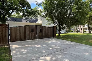 701 Johnson, Terrell, TX 75160 - Photo 29