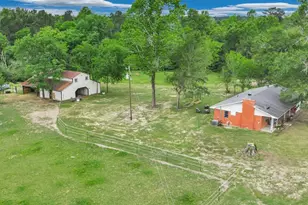 1085 Dukes Rd, Kennard, TX 75847 - Photo 25