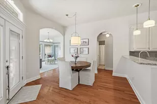 3103 Regal Dr, Arlington, TX 76016 - Photo 15