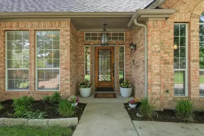 3103 Regal Drive, Arlington, TX 76016 - Photo 3