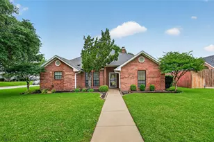605 Meadowcrest Dr, Highland Village, TX 75077 - Photo 35