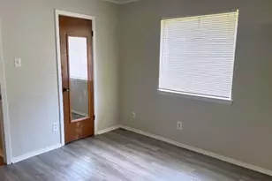 806 Phillips Dr, Ennis, TX 75119 - Photo 21