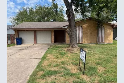 806 Phillips Drive, Ennis, TX 75119 - Photo 3