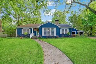 2000 Simpson St, Paris, TX 75460 - Photo 1