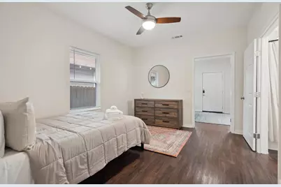 4216 E Side Avenue, Dallas, TX 75226 - Photo 13