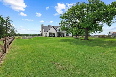 2889 County Road 114, Whitesboro, TX 76273 - Photo 29