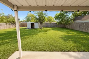 5641 Macneill Dr, Haltom City, TX 76148 - Photo 17