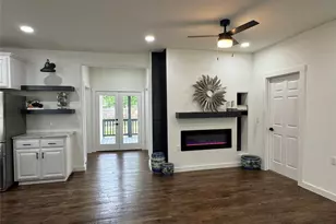 513 W South St, Whitesboro, TX 76273 - Photo 11