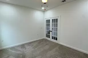 513 W South St, Whitesboro, TX 76273 - Photo 27