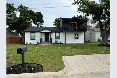 513 W South Street, Whitesboro, TX 76273 - Photo 1