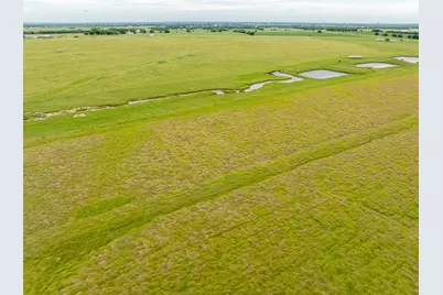 1010 County Road 382, Era, TX 76238 - Photo 27