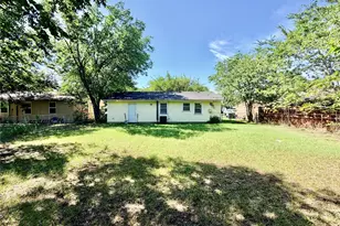 712 Juno Ln, Denton, TX 76209 - Photo 9
