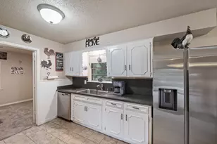 313 Shadywood Ln, Seagoville, TX 75159 - Photo 11