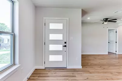 1104 E Mulkey Street, Fort Worth, TX 76104 - Photo 5