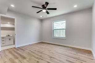 1104 E Mulkey St, Fort Worth, TX 76104 - Photo 19